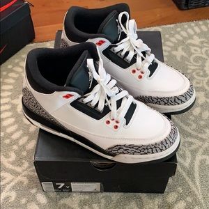 Air Jordan 3 retro size 7Y